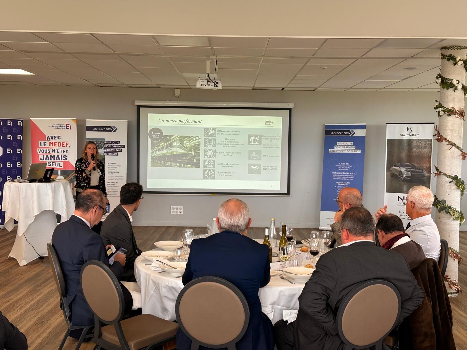 1760942825809 1760942825809